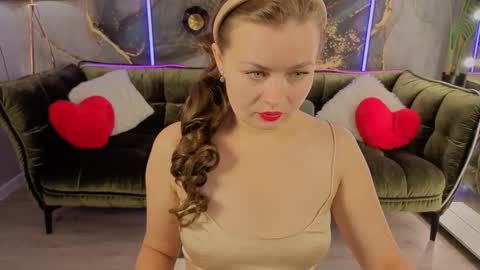 Snapshot of reddoll_ chatting on September 2025 07:15:02 PM Lily online show from September 2025 07:15:02 PM