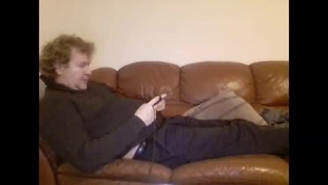 Snapshot of redlols chatting on December 2024 01:04:02 AM redlols online show from December 2024 01:04:02 AM