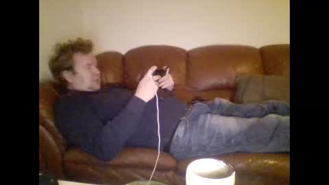 Snapshot of redlols chatting on October 2025 12:43:01 AM redlols online show from October 2025 12:43:01 AM