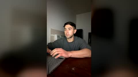 RedManMoans online show from June 2026 09:30:01 AM