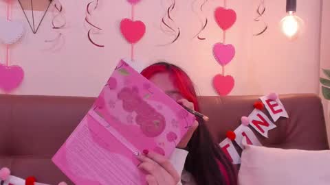 Snapshot of redmeloddy chatting on February 2025 08:11:02 PM Meloddy online show from February 2025 08:11:02 PM