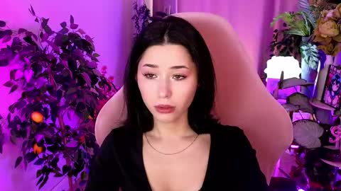 Snapshot of redmidnight_ chatting on May 2026 10:11:02 AM Kiara online show from May 2026 10:11:02 AM