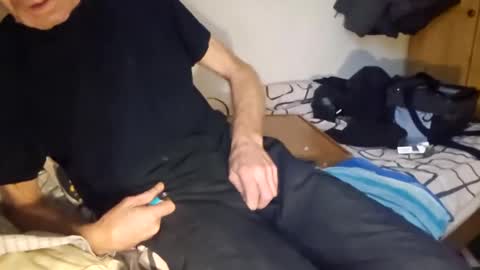 redrodridding online show from January 2025 01:05:02 PM