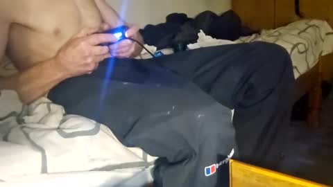 redrodridding online show from February 2025 09:02:01 PM