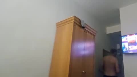 redrodridding online show from November 2025 05:57:02 PM