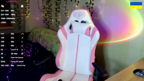 Ronnie online show from September 2025 08:42:01 PM