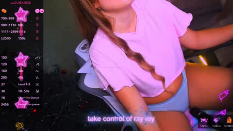 reggieMeow online show from January 2025 06:19:02 AM