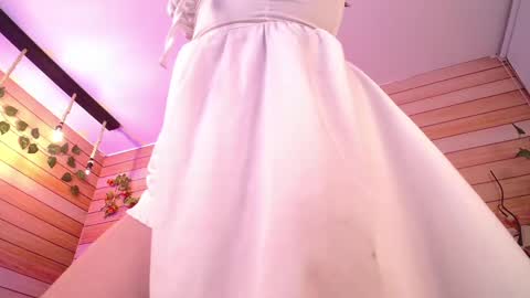 Regina online show from February 2025 11:58:02 PM