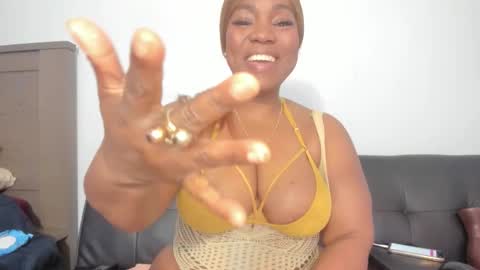 reginabanx online show from February 2026 11:49:02 PM