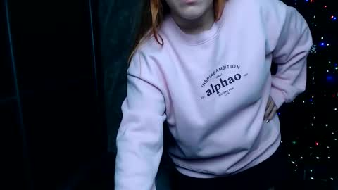 Regina online show from December 2025 02:22:01 PM