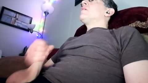 Snapshot of regularguy20 chatting on February 2026 09:25:02 AM regularguy20 online show from February 2026 09:25:02 AM