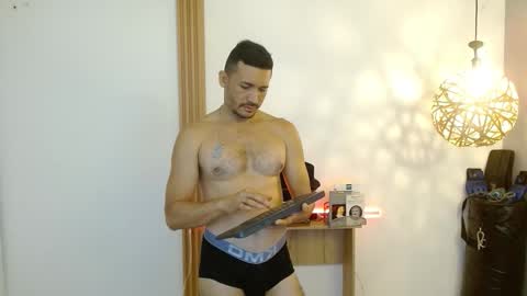   REIKO  online show from November 2025 03:02:01 PM