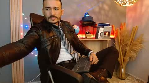   REIKO  online show from March 2026 03:01:02 PM