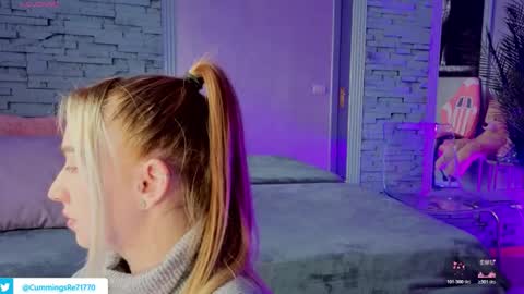 Snapshot of reina_cummings chatting on February 2026 07:36:01 AM reina cummings online show from February 2026 07:36:01 AM