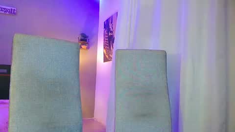 Snapshot of reina_paola chatting on January 2025 01:51:02 AM paola online show from January 2025 01:51:02 AM