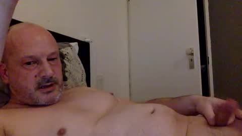 Snapshot of remco19788 chatting on January 2025 09:02:02 AM 500 tokens to come online show from January 2025 09:02:02 AM
