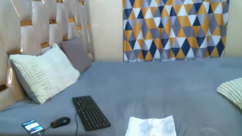 Snapshot of remmyqueen chatting on April 2026 01:41:01 PM remmyqueen online show from April 2026 01:41:01 PM