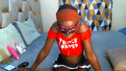 Snapshot of remmyqueen chatting on May 2026 03:34:01 AM remmyqueen online show from May 2026 03:34:01 AM