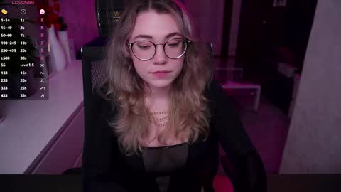 RemyWild online show from November 2025 05:46:02 PM