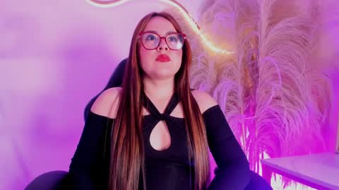 Snapshot of renatajoness1 chatting on April 2026 03:26:02 AM Renata online show from April 2026 03:26:02 AM