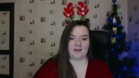 Snapshot of renataoia chatting on December 2024 08:02:01 PM renataoia online show from December 2024 08:02:01 PM