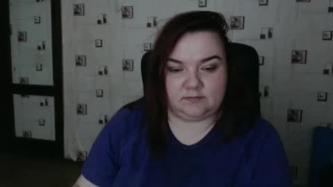 renataoia online show from March 2026 05:08:01 PM