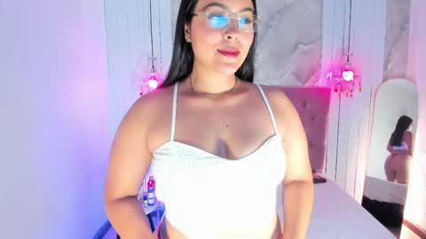 RenataPeach online show from May 2026 02:06:02 AM