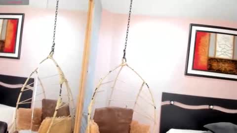 Snapshot of renataruiz_rr chatting on February 2026 12:01:02 PM online show from February 2026 12:01:02 PM