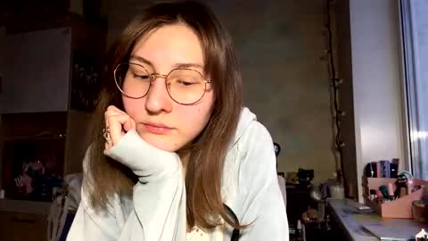 Snapshot of renayreisdorf chatting on February 2026 01:50:02 PM Mia online show from February 2026 01:50:02 PM