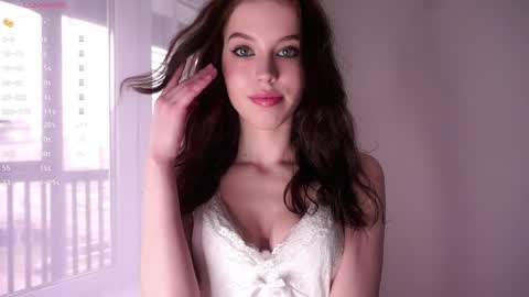 Naomi online show from April 2026 11:40:01 AM