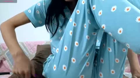 Rena online show from May 2026 03:13:01 AM