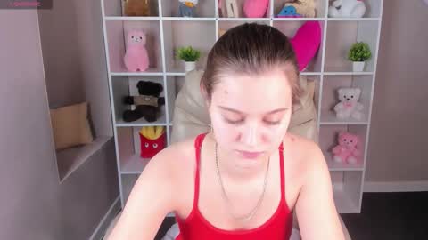 Renesmy online show from October 2025 12:54:01 AM