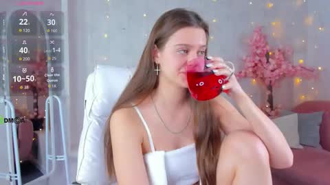 Renesmy online show from February 2026 11:31:02 PM