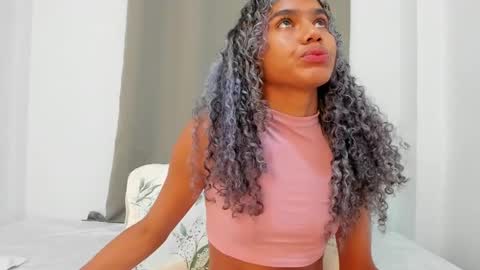  Renata  online show from February 2025 12:26:02 PM