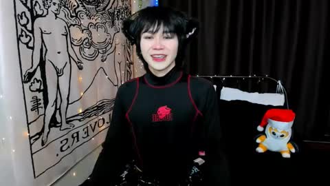 Snapshot of rennuts chatting on December 2024 02:23:02 PM rennuts online show from December 2024 02:23:02 PM