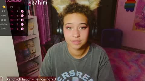 Snapshot of renpuppy chatting on December 2024 07:10:01 AM REN online show from December 2024 07:10:01 AM