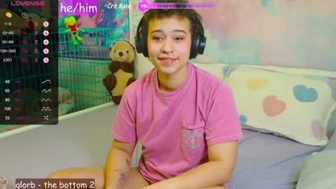 Snapshot of renpuppy chatting on February 2025 05:51:01 AM REN online show from February 2025 05:51:01 AM