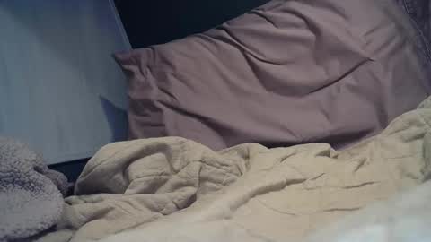 Ren Rotten online show from February 2025 12:20:01 AM