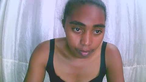 Rephaleta online show from November 2025 10:15:02 AM