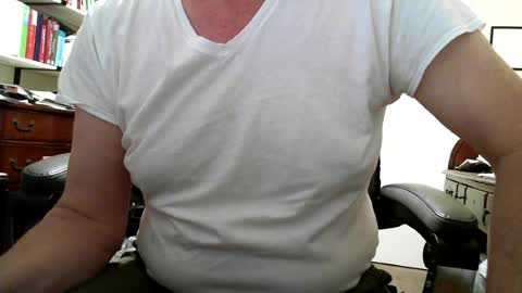 Snapshot of respectfullyyours69 chatting on June 2026 11:36:02 AM RespectfullyYours69 online show from June 2026 11:36:02 AM