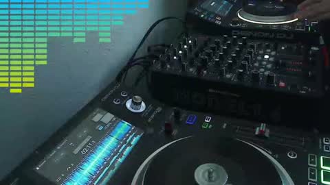 Snapshot of reticuli chatting on July 2026 03:59:01 PM GearPorn online show from July 2026 03:59:01 PM