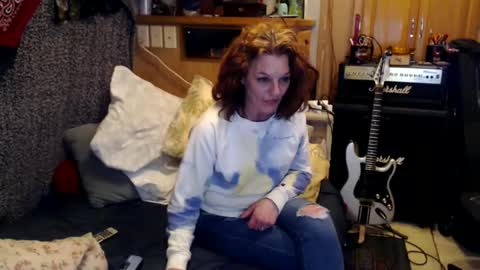 Snapshot of retro834 chatting on January 2025 07:03:01 AM Rhett online show from January 2025 07:03:01 AM