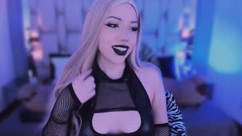 Reven  online show from February 2026 08:20:02 PM