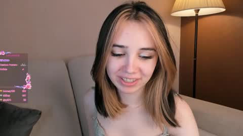 Elin online show from December 2024 04:49:02 AM