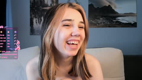 Elin online show from December 2024 08:17:02 AM