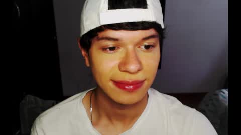 Snapshot of rexbunnybody chatting on March 2025 04:20:01 PM Rex online show from March 2025 04:20:01 PM