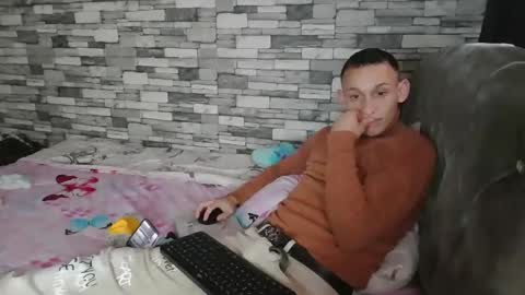 reymasterhot online show from February 2026 07:59:02 PM