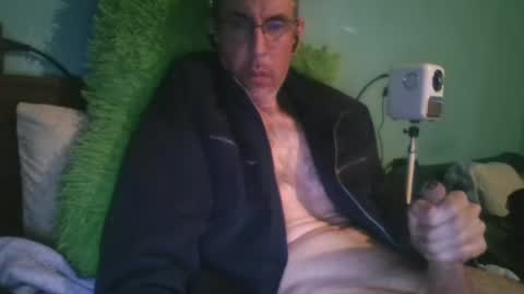 reyes_albert2006 online show from December 2024 08:44:02 AM