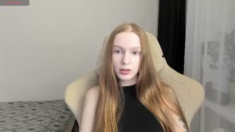 Snapshot of rezurs chatting on June 2026 11:38:02 PM nice to meet you 3 I am Milena online show from June 2026 11:38:02 PM