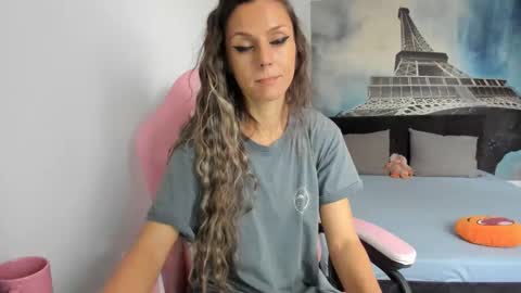 rheaetthan online show from November 2025 11:51:02 AM